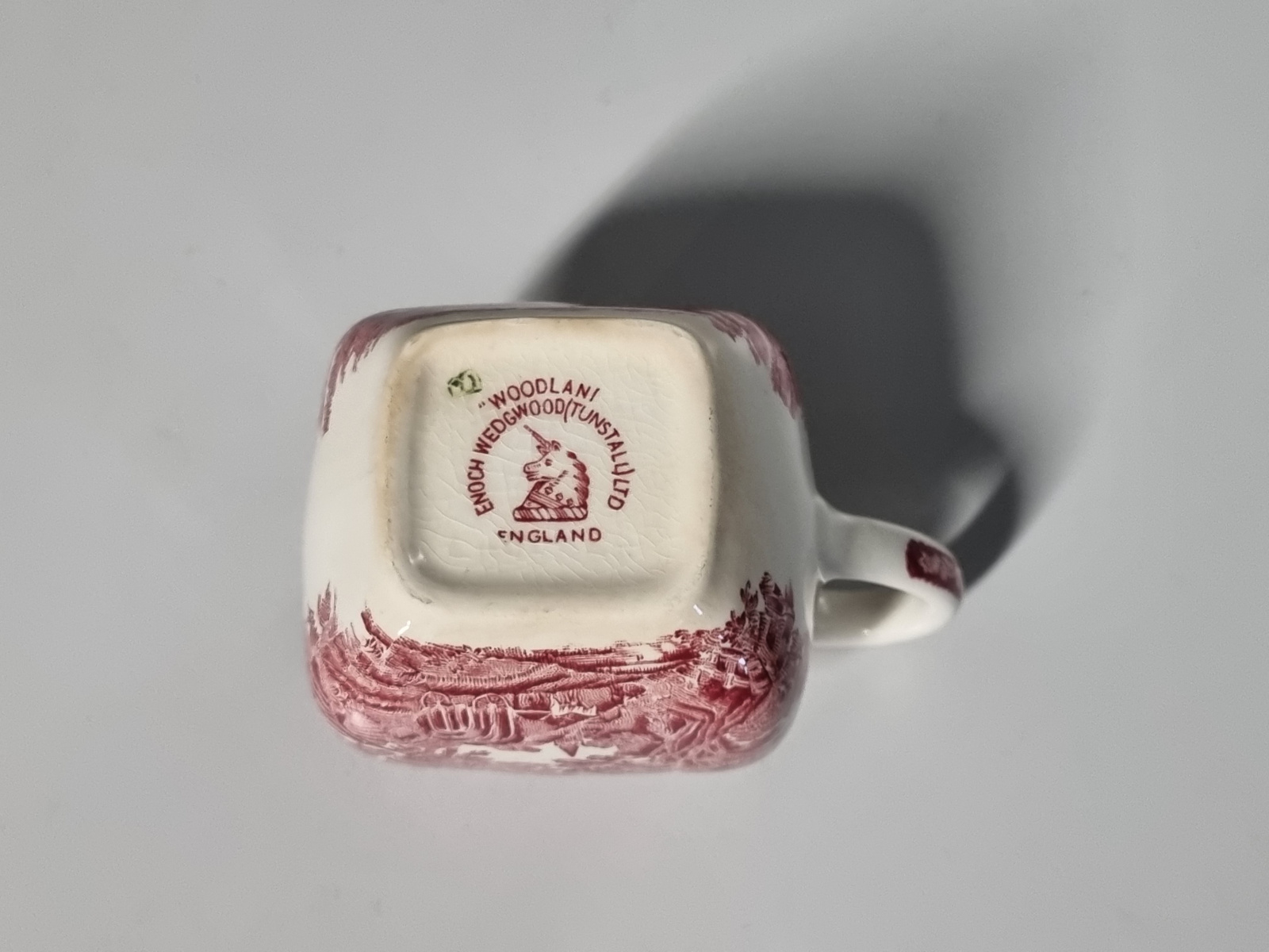 Engels rood Enoch Wedgwood Woodland Kannetje 0,3 liter