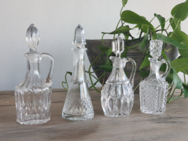 Glas Vintage set 4x kleine Karaf