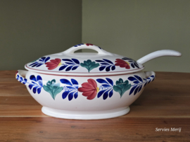 Oud Boerenbont Societe Ceramique 483a dekschaal soepterrine Renee