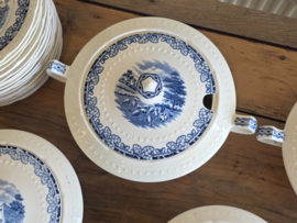 Boerenhoeve blauw Societe Ceramique Eetservies 18 persoons