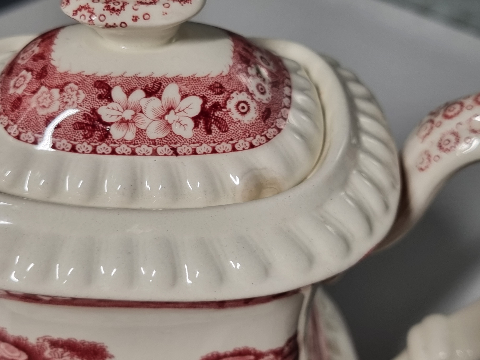 Engels Copeland Spode's Tower rood Koffiestel