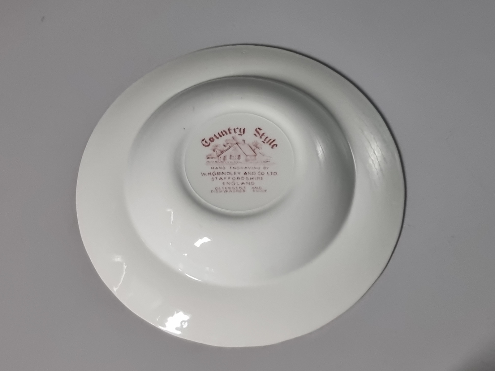 Engels rood Country Style diep pasta curry bord 23 cm