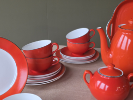 Societe Ceramique rood ontbijtservies 12 personen