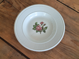 Wedgwood Moss Rose Diep Pasta Curry Bord 23 cm