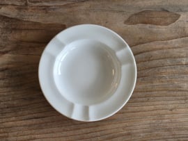 Wedgwood  Queen's Shape Queen's Plain Asbakje 10,5 cm