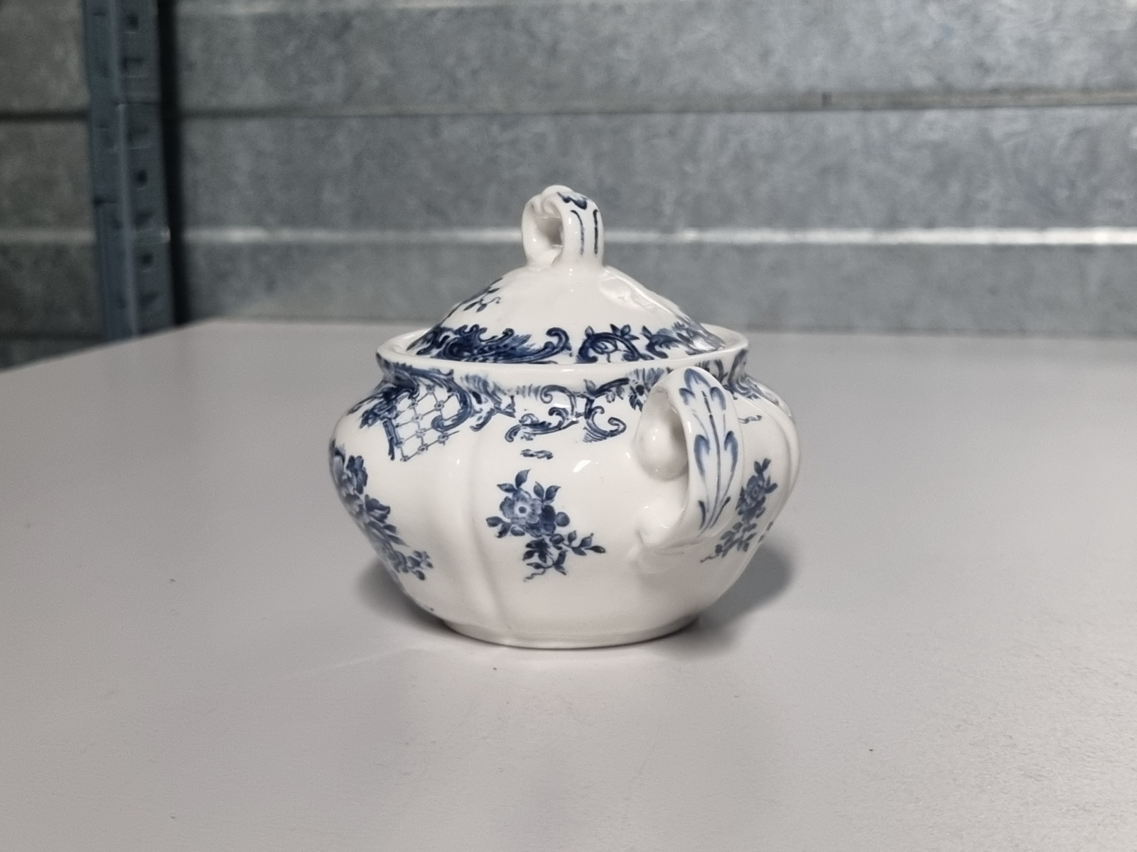 Villeroy en Boch Valeria blauw suikerpotje (klein model)
