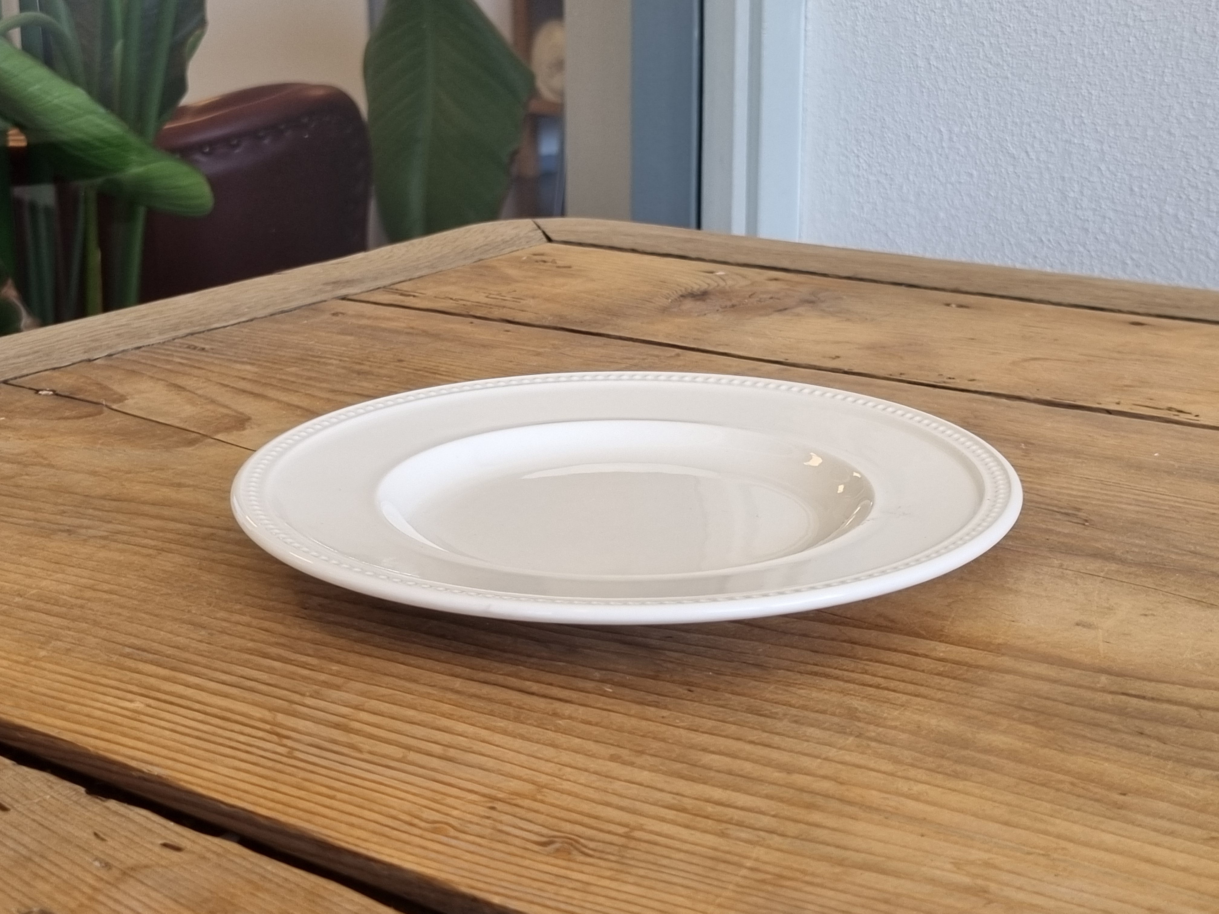 Wedgwood Windsor Serveerbordje met parelrand zonder ribbel 18,5 cm