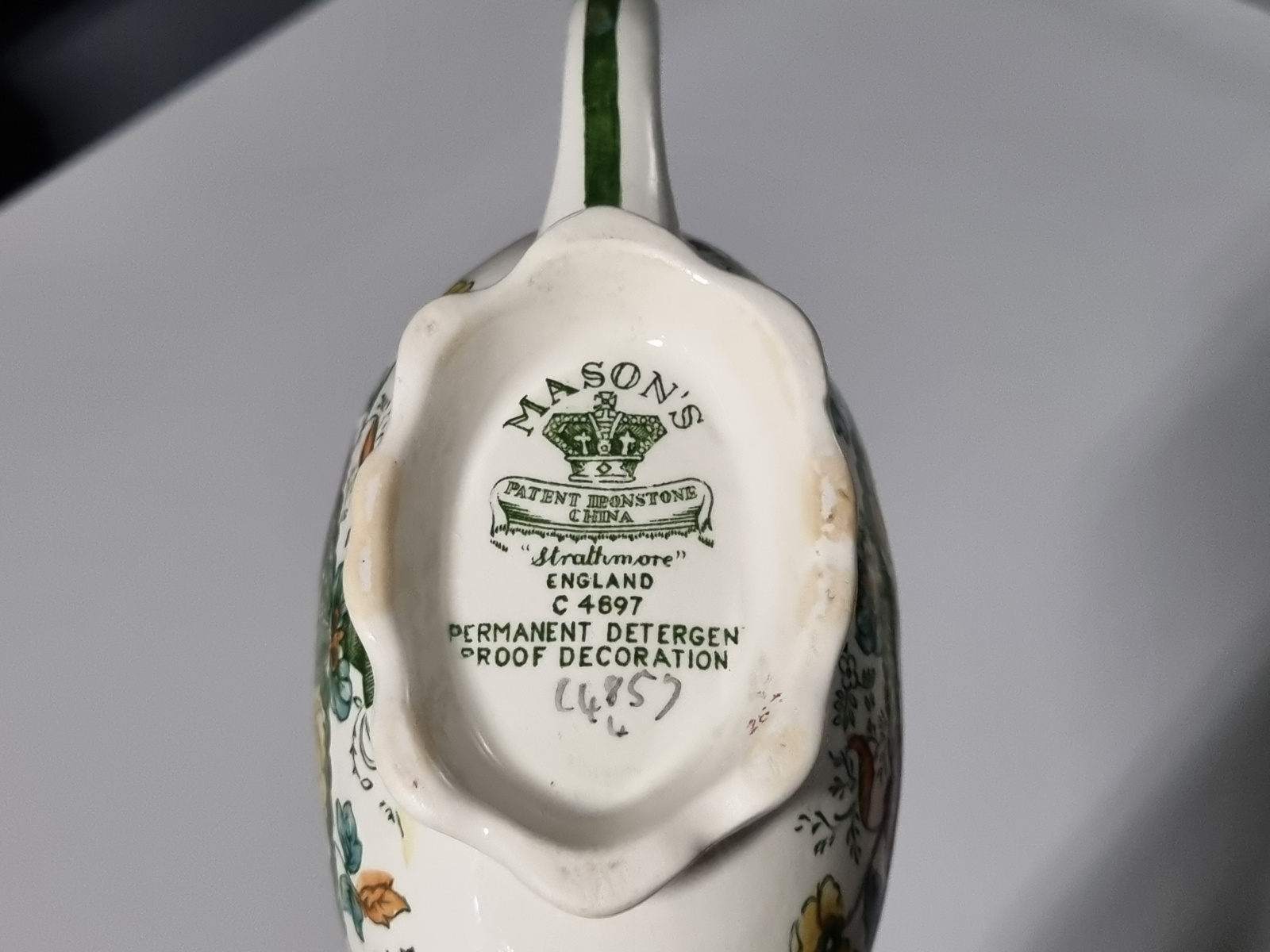 Engels Mason's Strathmore sauskom