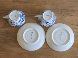 Zwiebelmuster Huttensteinach set 2x kop en schotel (hoekig oortje)