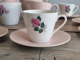 Boch Belgium Pastel Roze koffieservies 8-persoons