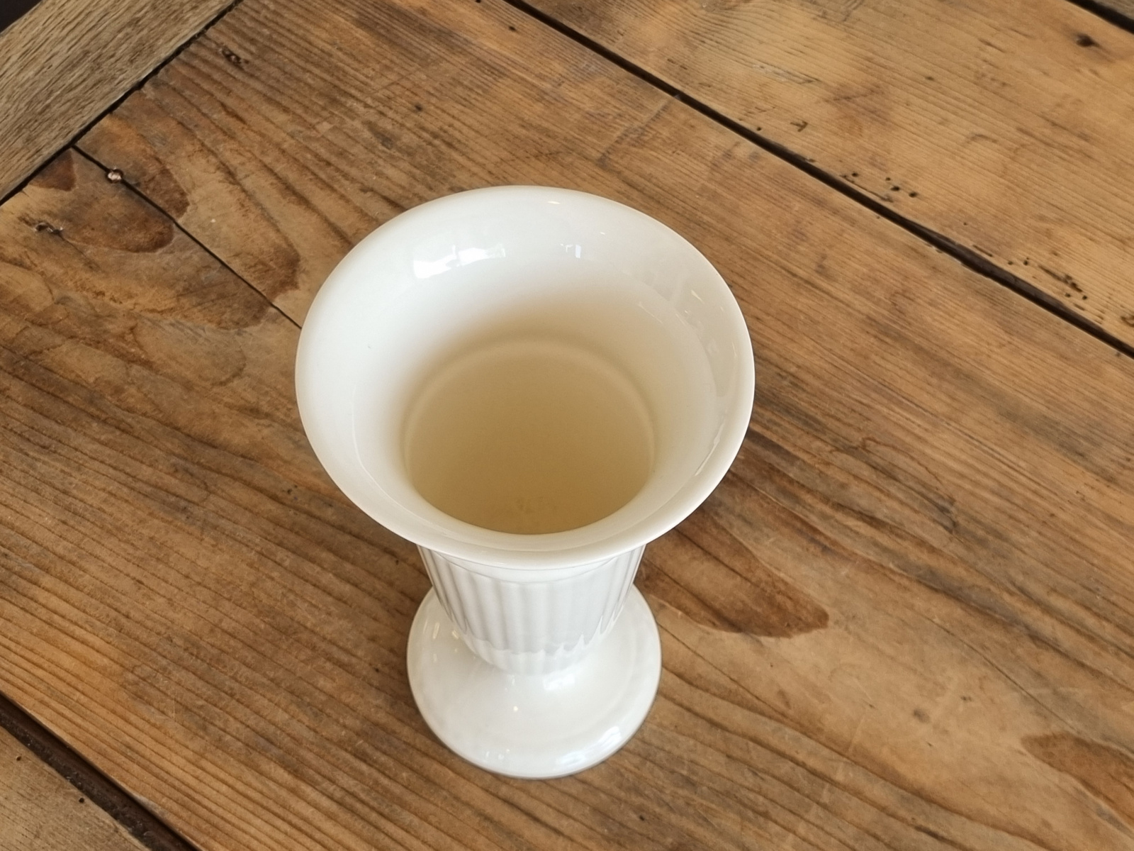 Wedgwood Edme Vaasje 17 cm