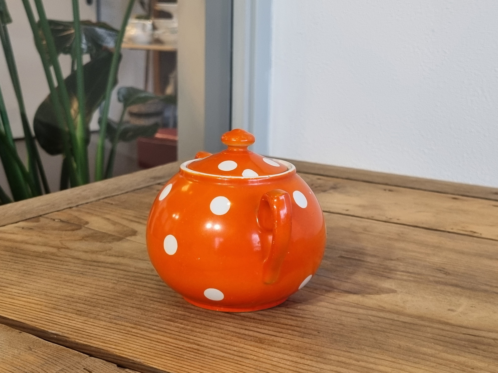 Societe Ceramique Christiania oranje met stippen Suikerpot