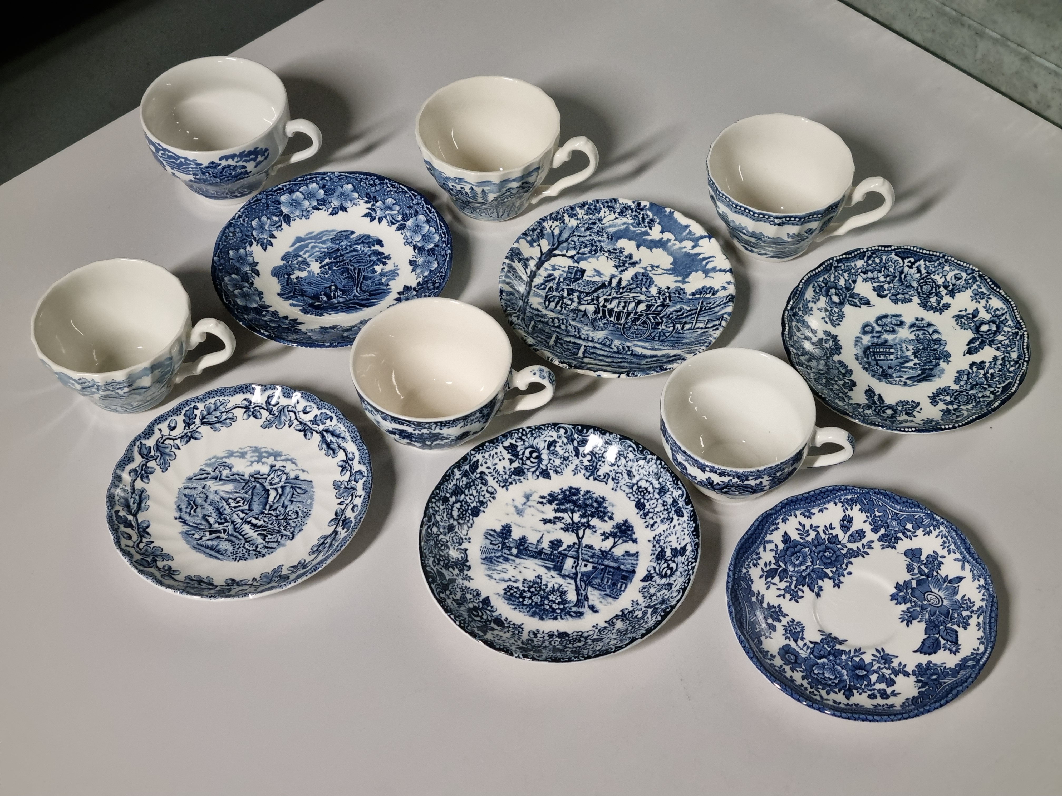 Engels blauw Set 6x mix & match kop en schotel (wit binnenin)