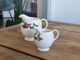 Wedgwood Moss Rose mini roomkannetje 0,15 liter (klein model)