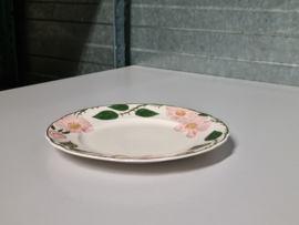 Verkocht = Villeroy en Boch Wild Rose Ontbijtbordje 21 cm