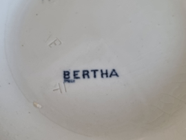 Petrus Regout Bertha blauw onderkant dekschaal nr. 2