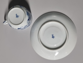 Zwiebelmuster Regout Kop en schotel (recht model)