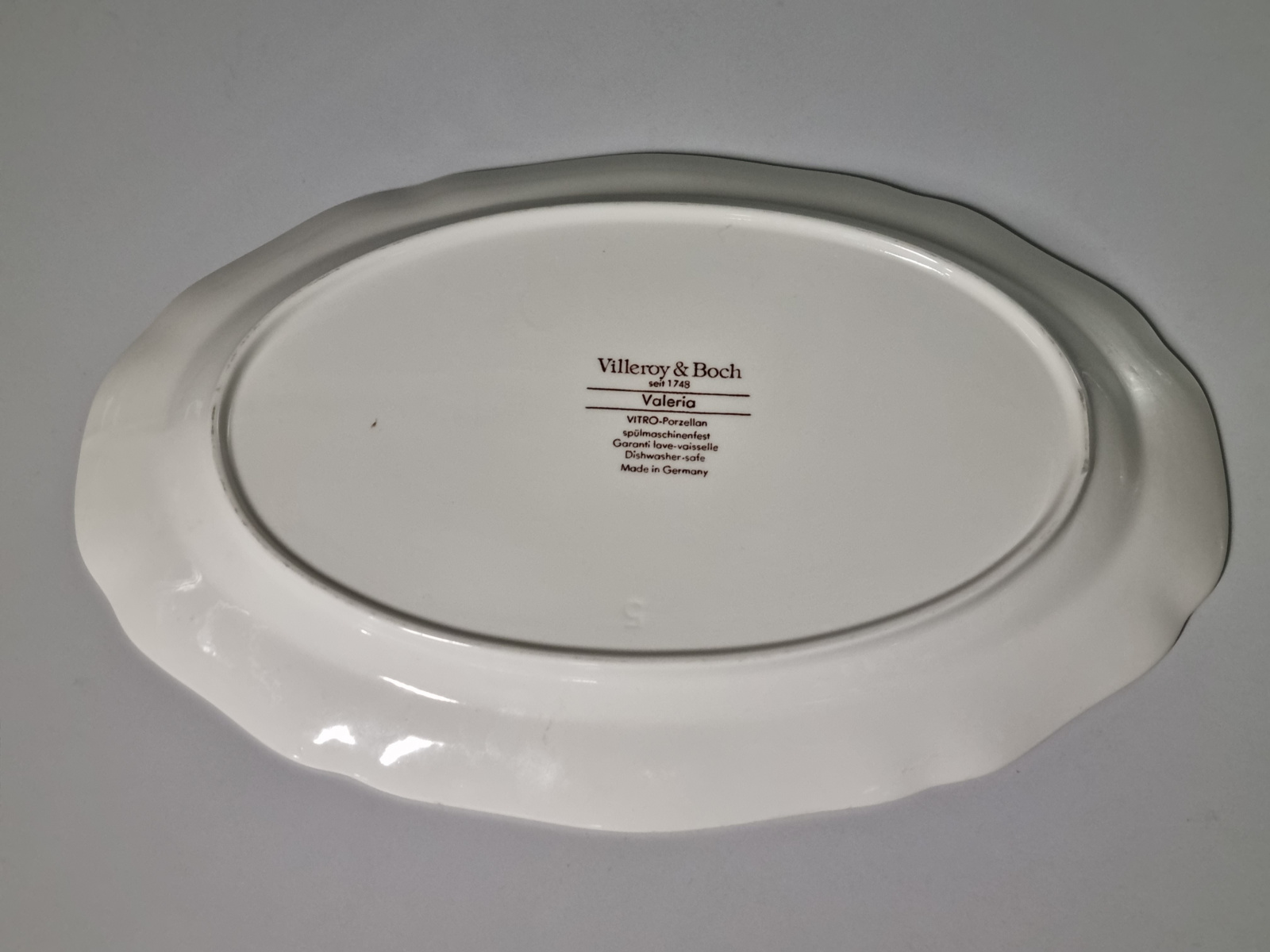 Villeroy en Boch Valeria rood ovale schaal 36,5 cm