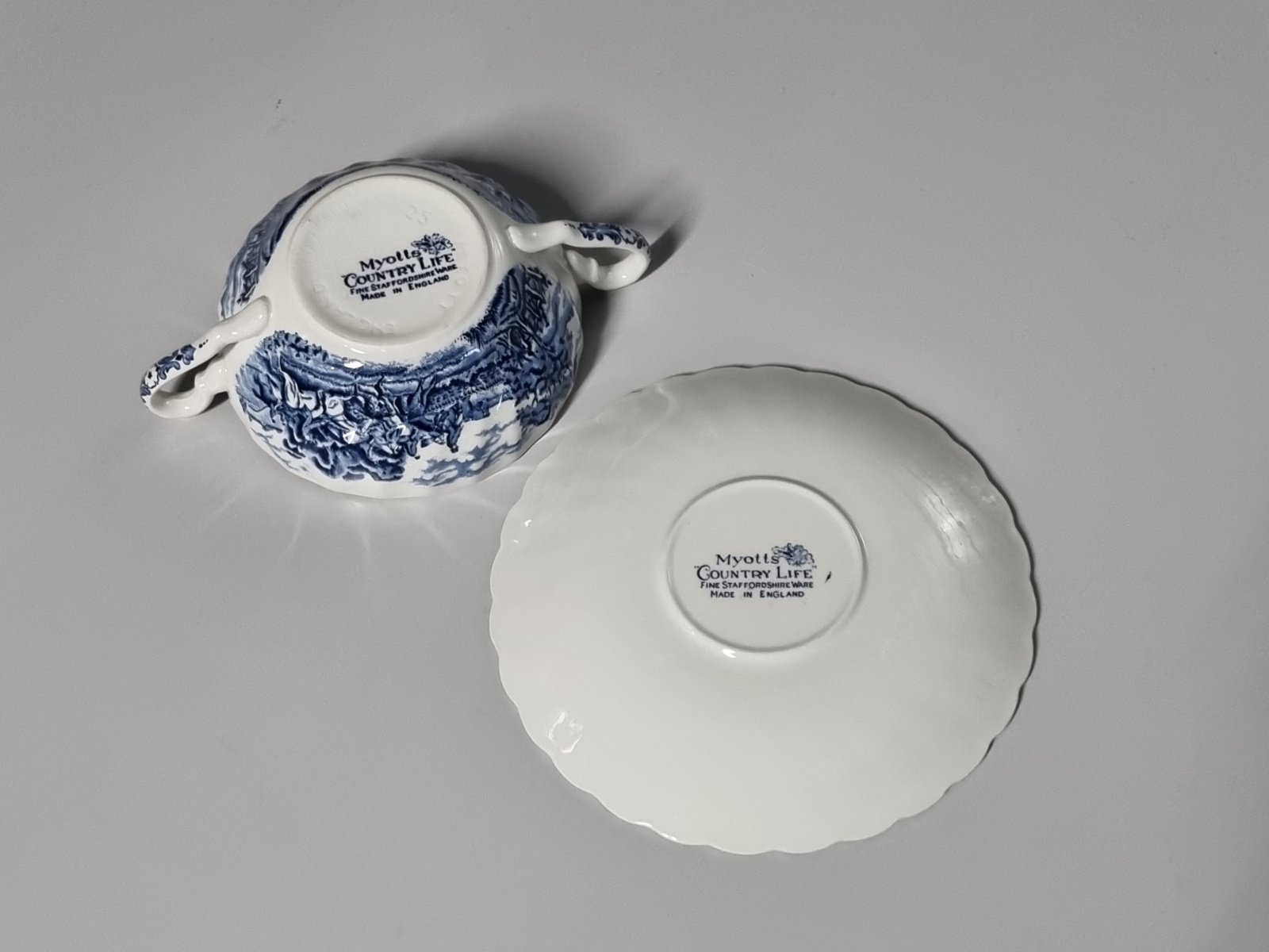 Engels blauw Myott's Country Life Soepkom met schotel