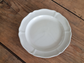 Verkocht = Wedgwood  Queen's Shape Queen's Plain Ontbijtbord 22,5 cm