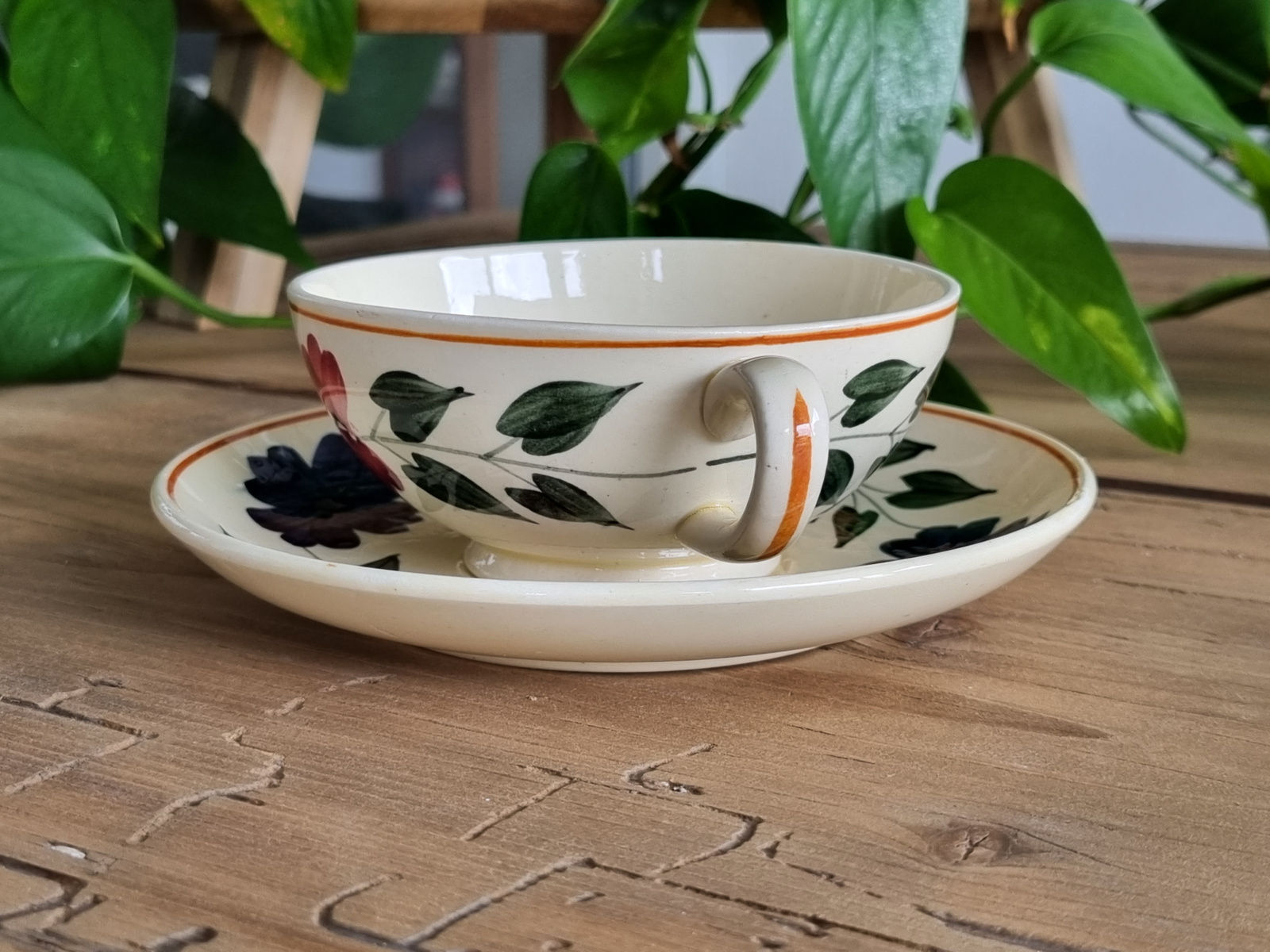 Boerenbont 418 Societe Ceramique set 6x  Thee Kop en schotel (creme)