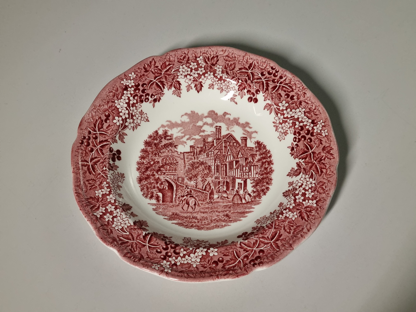 Engels rood Meakin Merrie England diep bord 23 cm