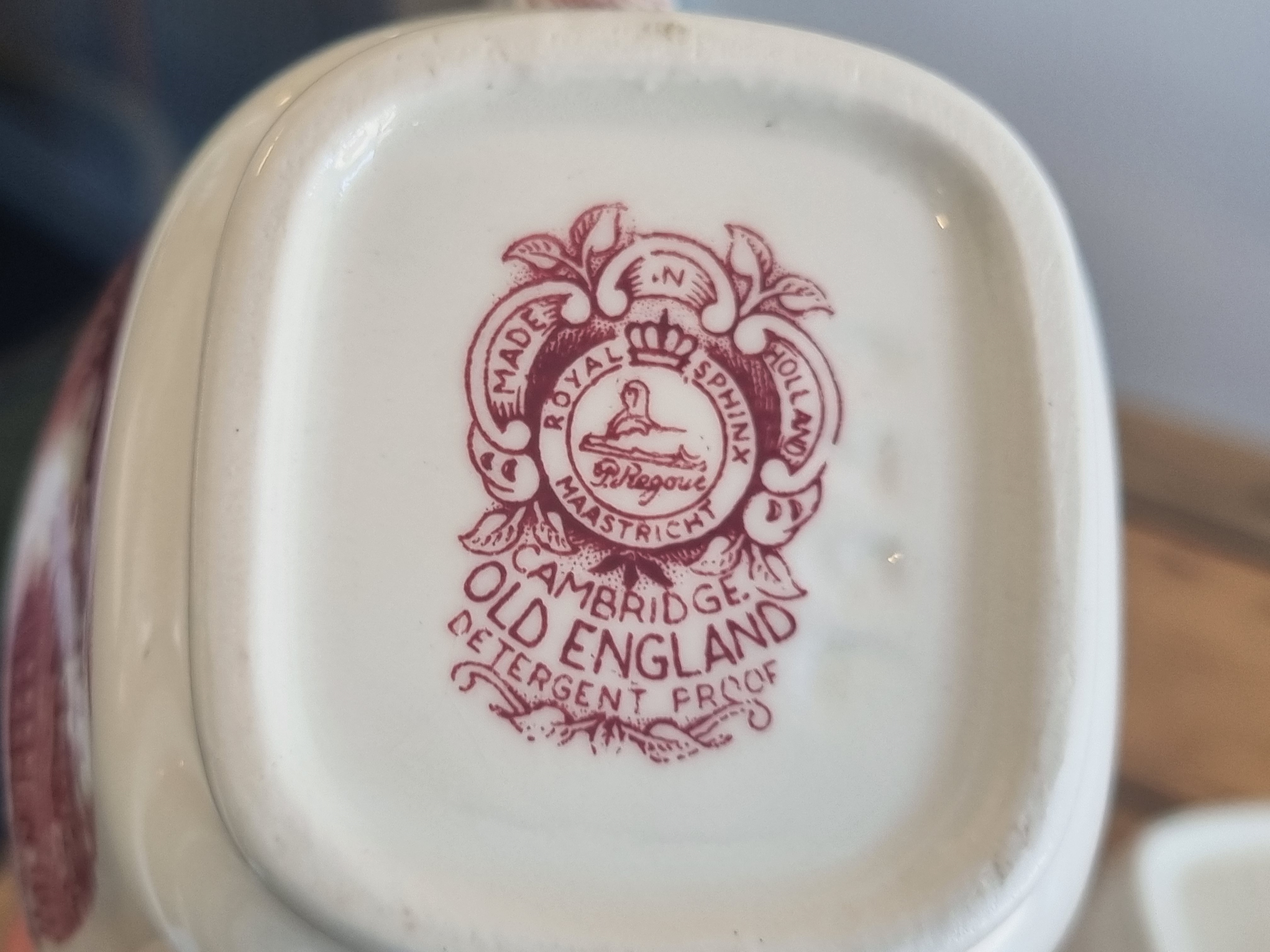 Regout Castillo Royal Sphinx set 4x Koffiepot opeenvolgend