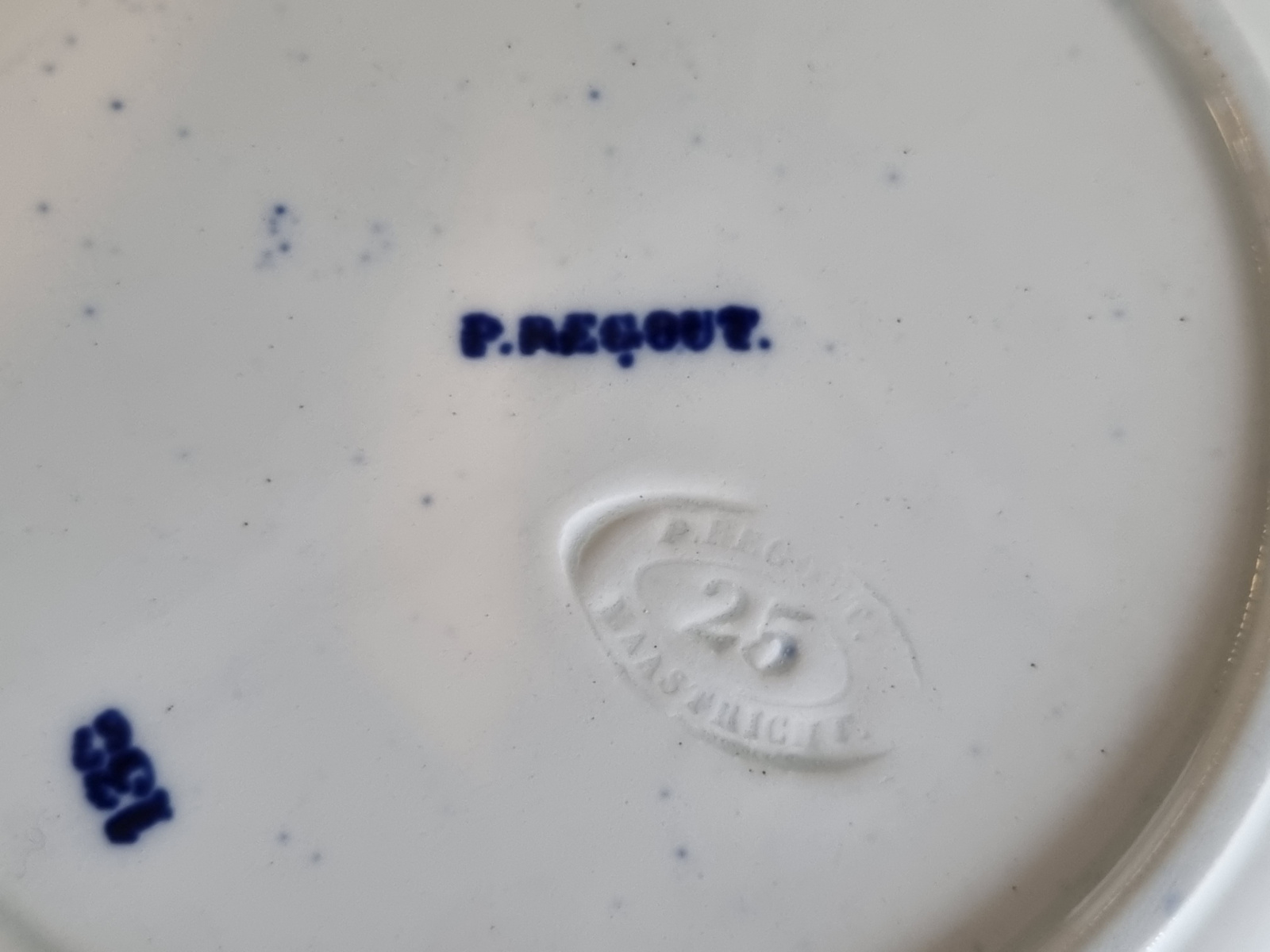 Petrus Regout blauw bord J. Cats 17,5 cm
