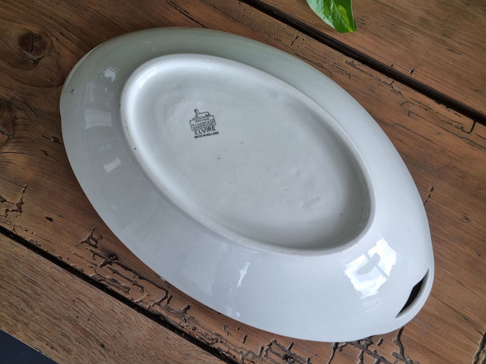 Petrus Regout decor Elvire Broodschaal Broodschuit 34,5 cm