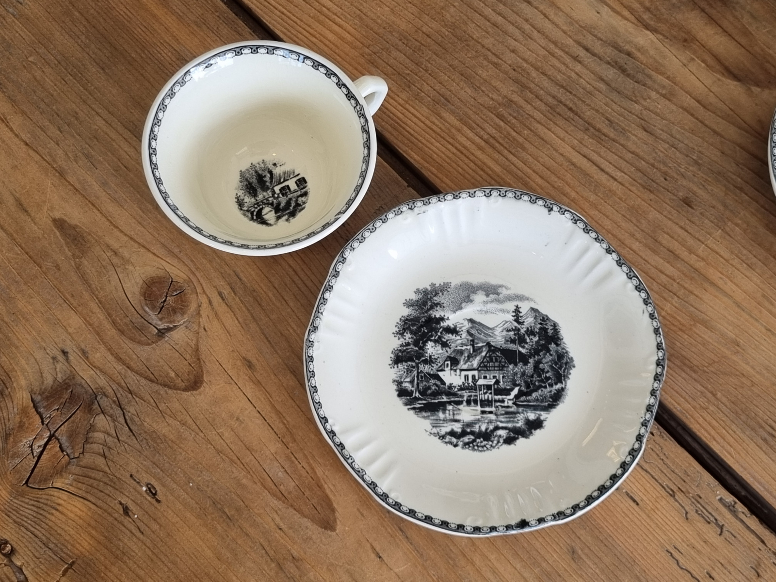 Landschap Zwart Societe Ceramiquet Theeservies 4-pers. (hoekig model)