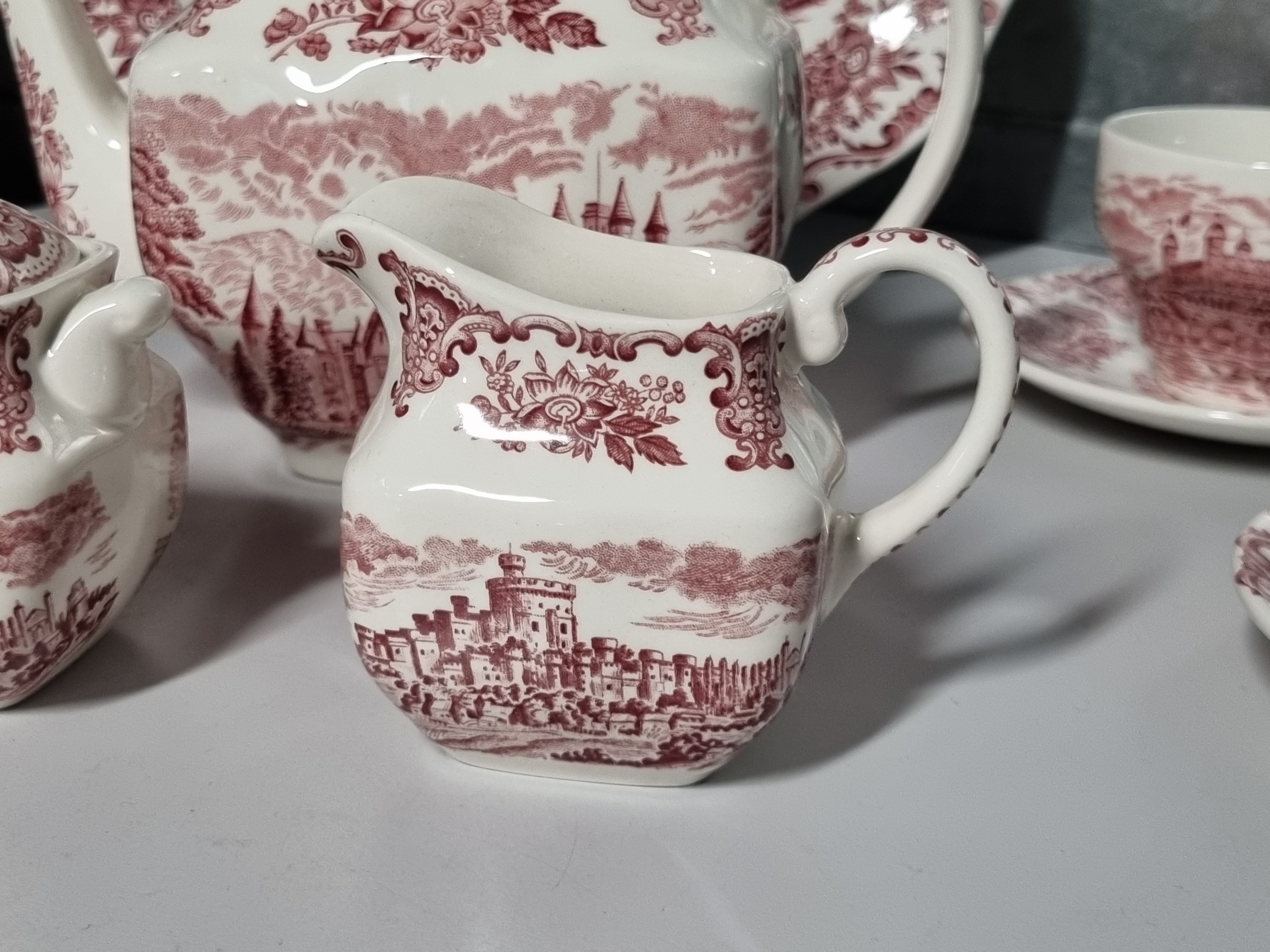 Engels rood Enoch Wedgwood Royal Homes Of Britain theeservies 6 personen