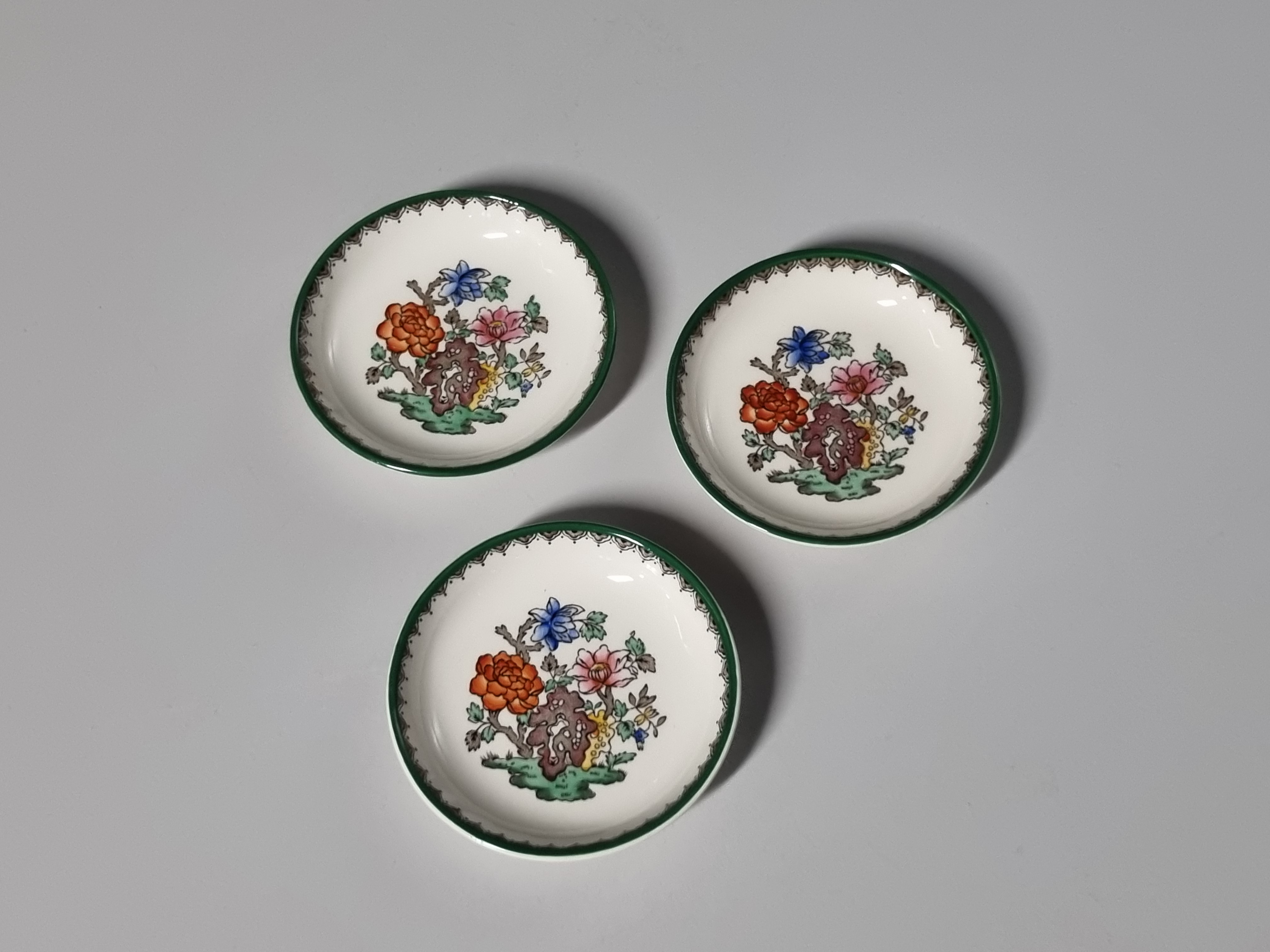 Engels Spode Copeland Chinese Rose set 3x mini schaaltjes 7,5 cm