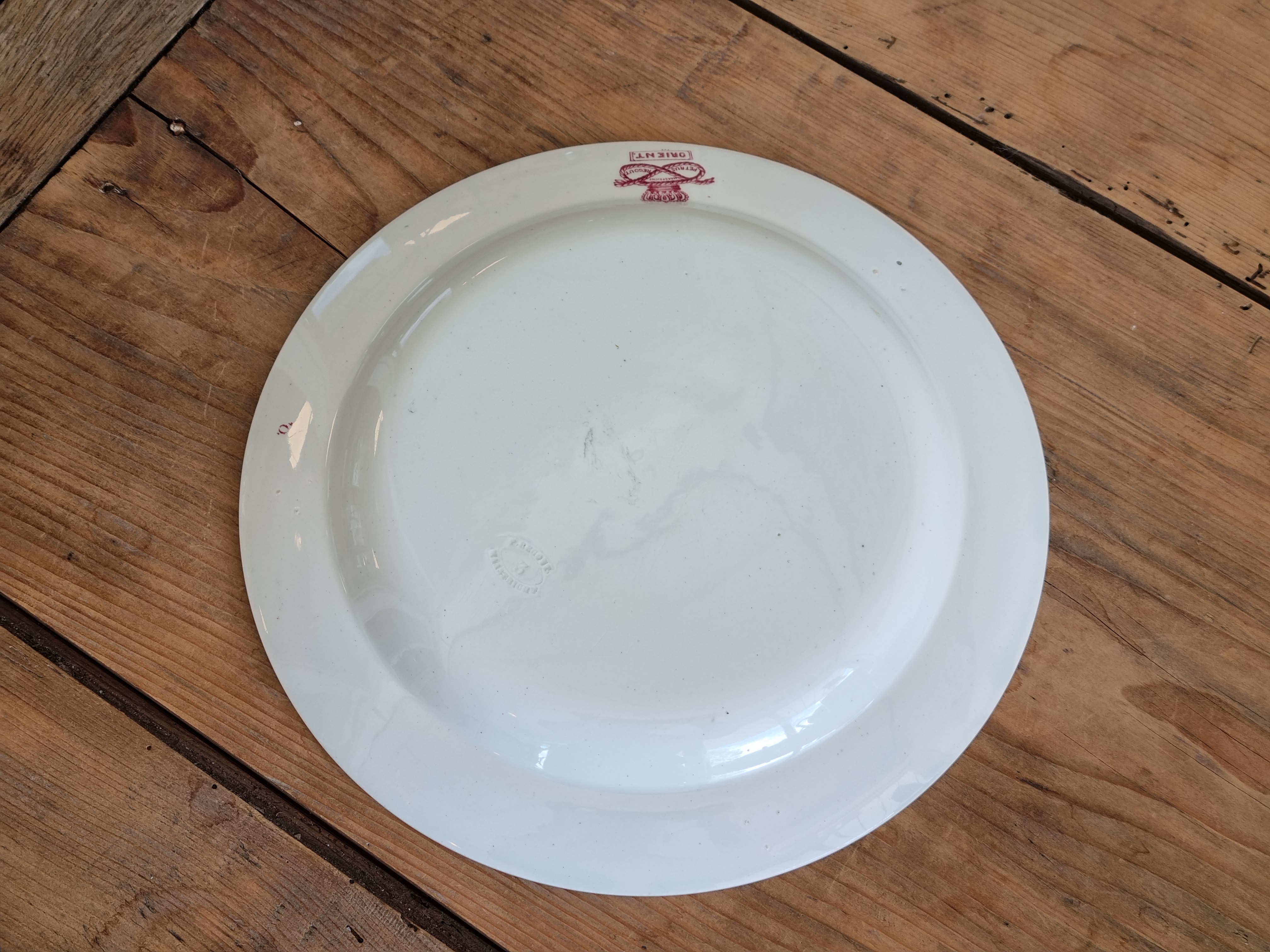 Petrus Regout decor Oriental gekleurd Bord 26 cm