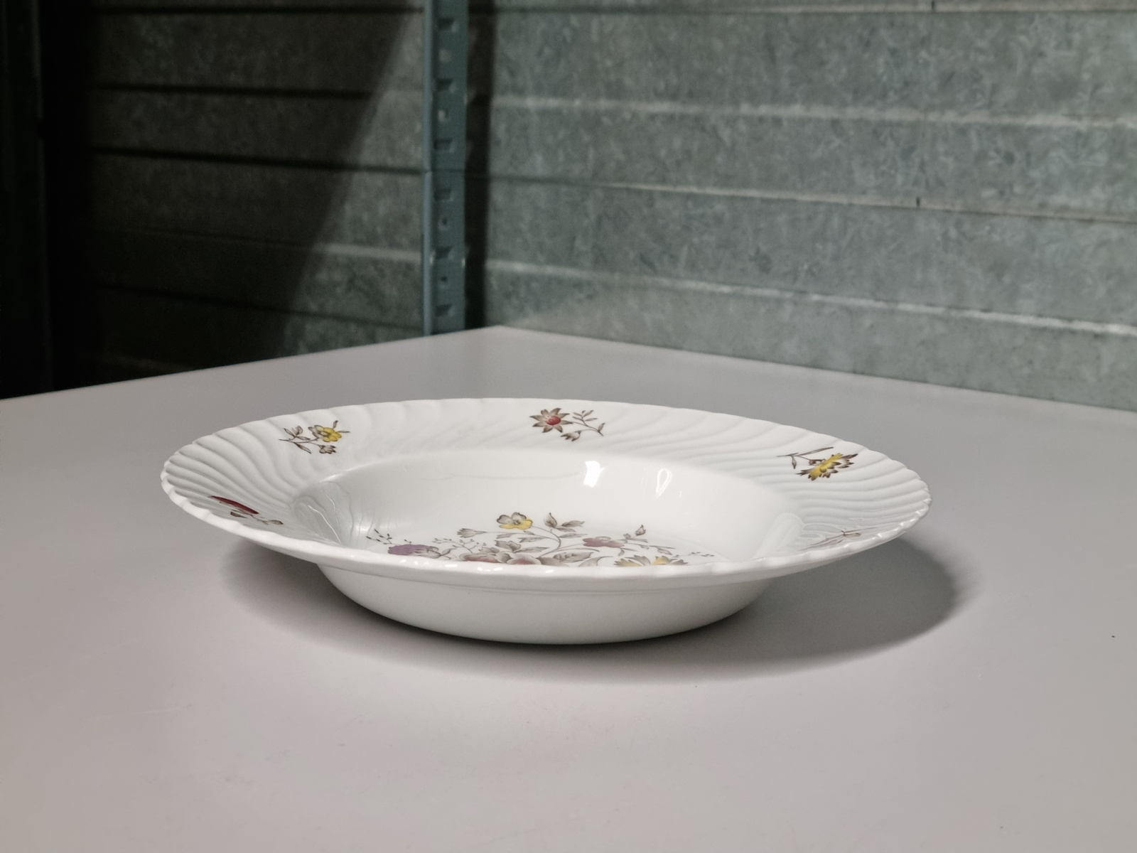 Engels gekleurd Bouquet Burleigh Ware Diep Bord 23 cm