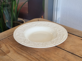 Wedgwood Patrician diep bord 23,5 cm