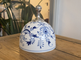 Zwiebelmuster Huttensteinach Cloche met zilveren greep