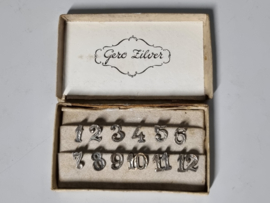 Set Gero Zilver 12x Tafelnummer in kleine doos