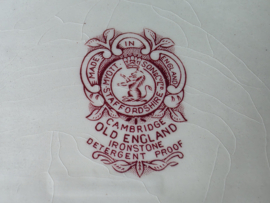 Regout Castillo Old England rood schaal 33 cm (rechthoekig) met greepjes