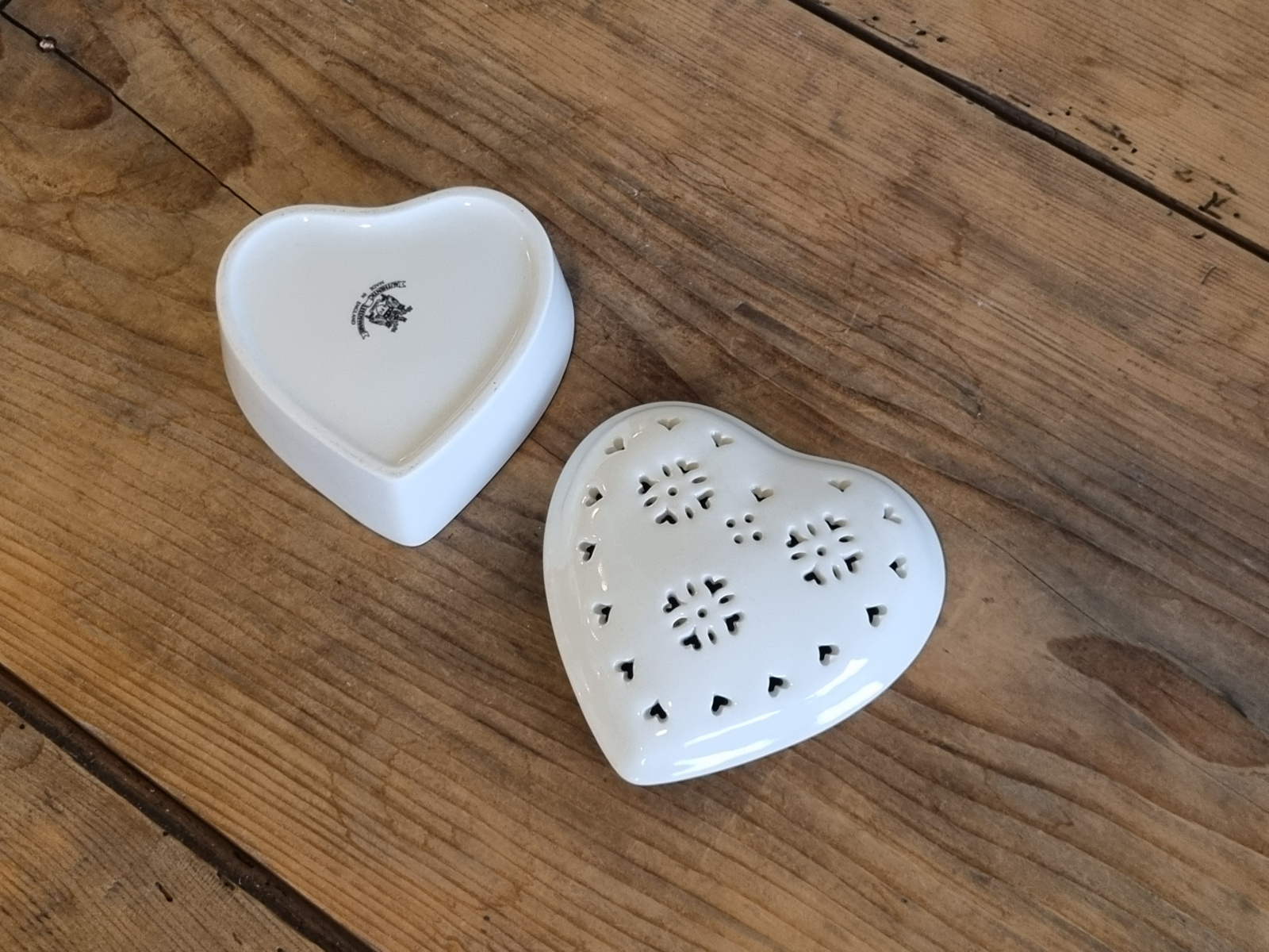 Authentic Leeds Pottery Doosje met deksel (hartje)