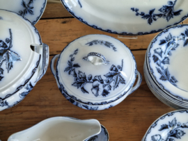 Societe Ceramique Etruria vloeiblauw compleet Eetservies 8-pers.