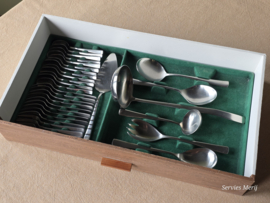 Bestek set Sola in kist 12 personen 79 delen