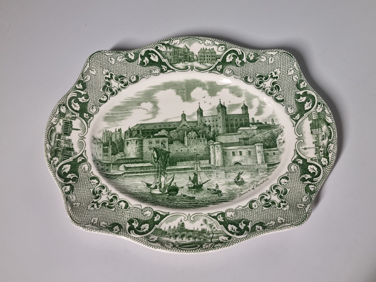 Engels groen Johnson Brothers Old London serveerschaal 34,5 cm