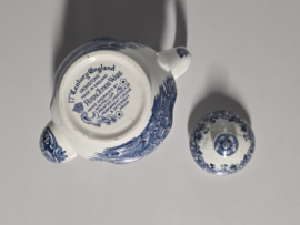 Engels blauw 17th Century England Royal Tudor Ware Staffordshire koffiepot 17 cm