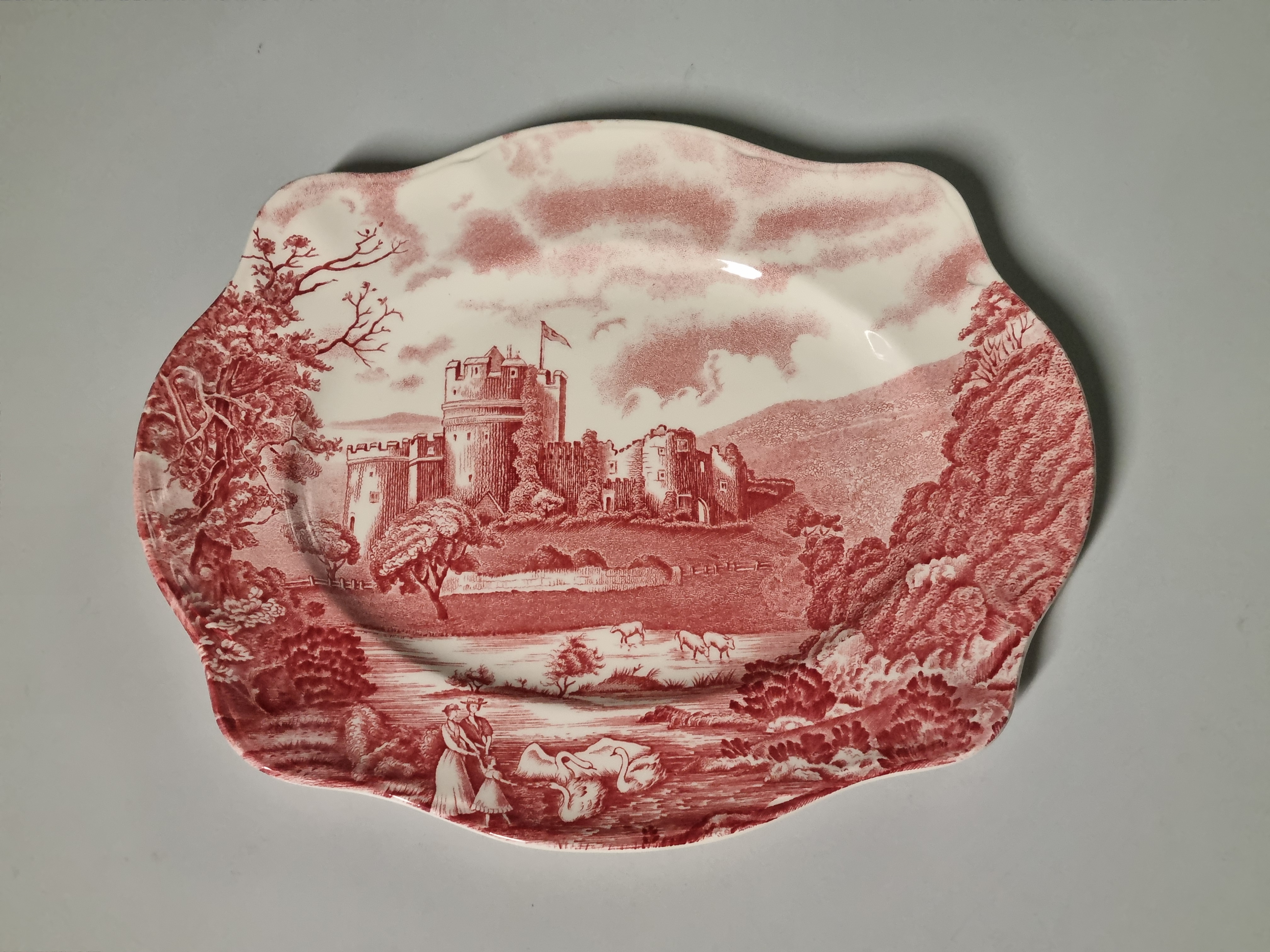 Engels rood Johnson Brothers Castle Story rechthoekige schaal 30 cm