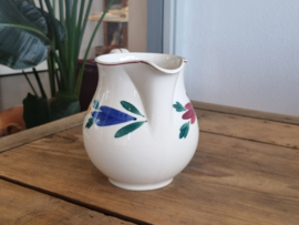 Apart Boerenbont Regout Tulp Schenkkan ca. 1,5 liter