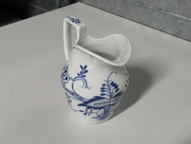 Zwiebelmuster Regout Schenkkannetje