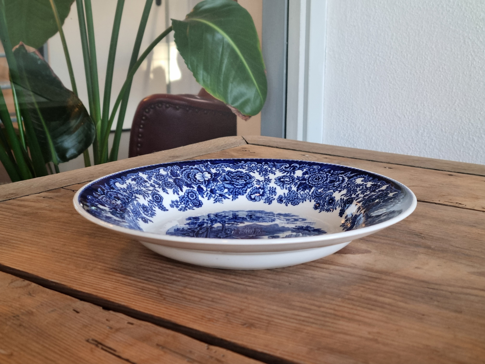 Regout blauw decor Amazone diep pasta curry bord 23,5 cm