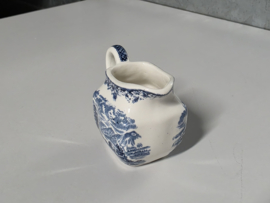 Engels blauw Enoch Wedgwood Lochs of Scotland mini Roomkannetje