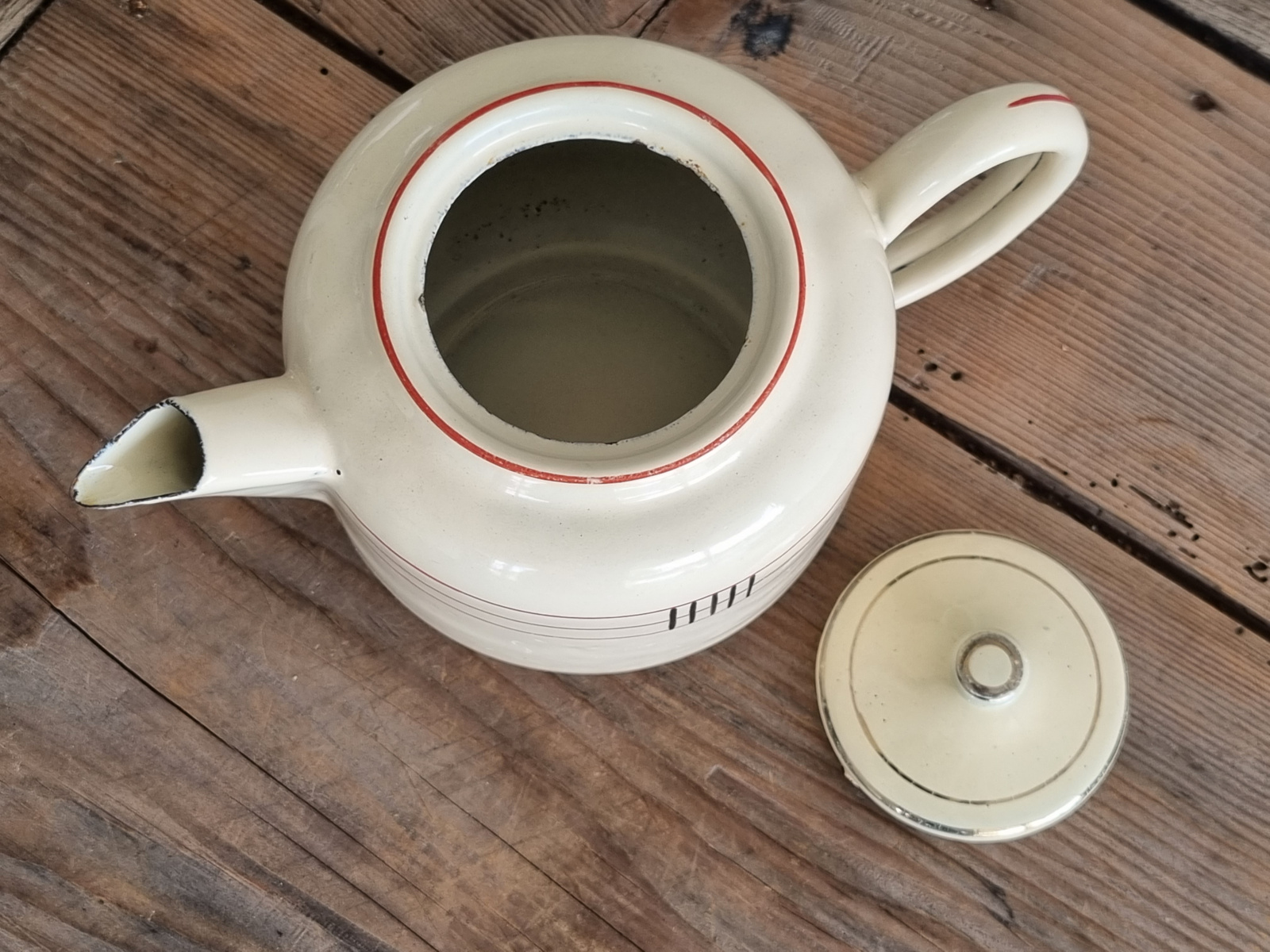 Emaille Vintage Theepotje 0.9 liter met art-deco print
