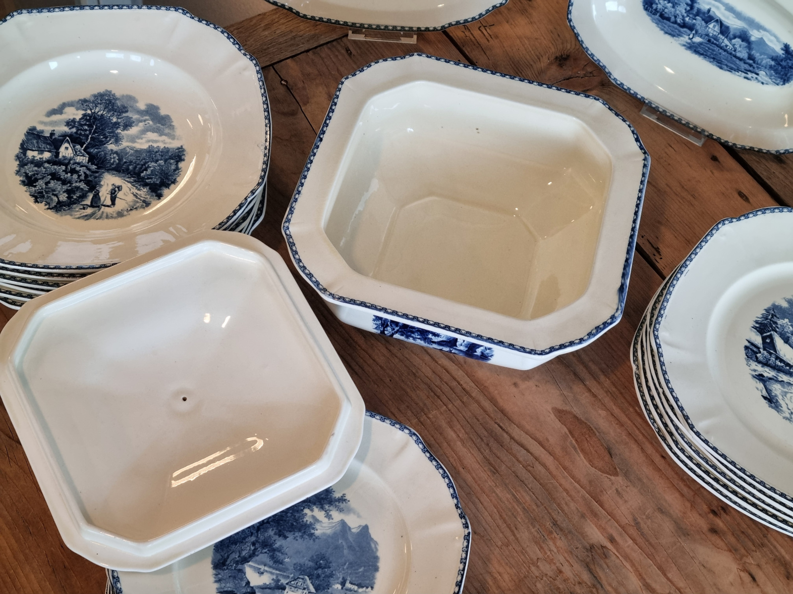 Landschap Blauw Societe Ceramique compleet Eetservies 6 persoons (hoekig model)